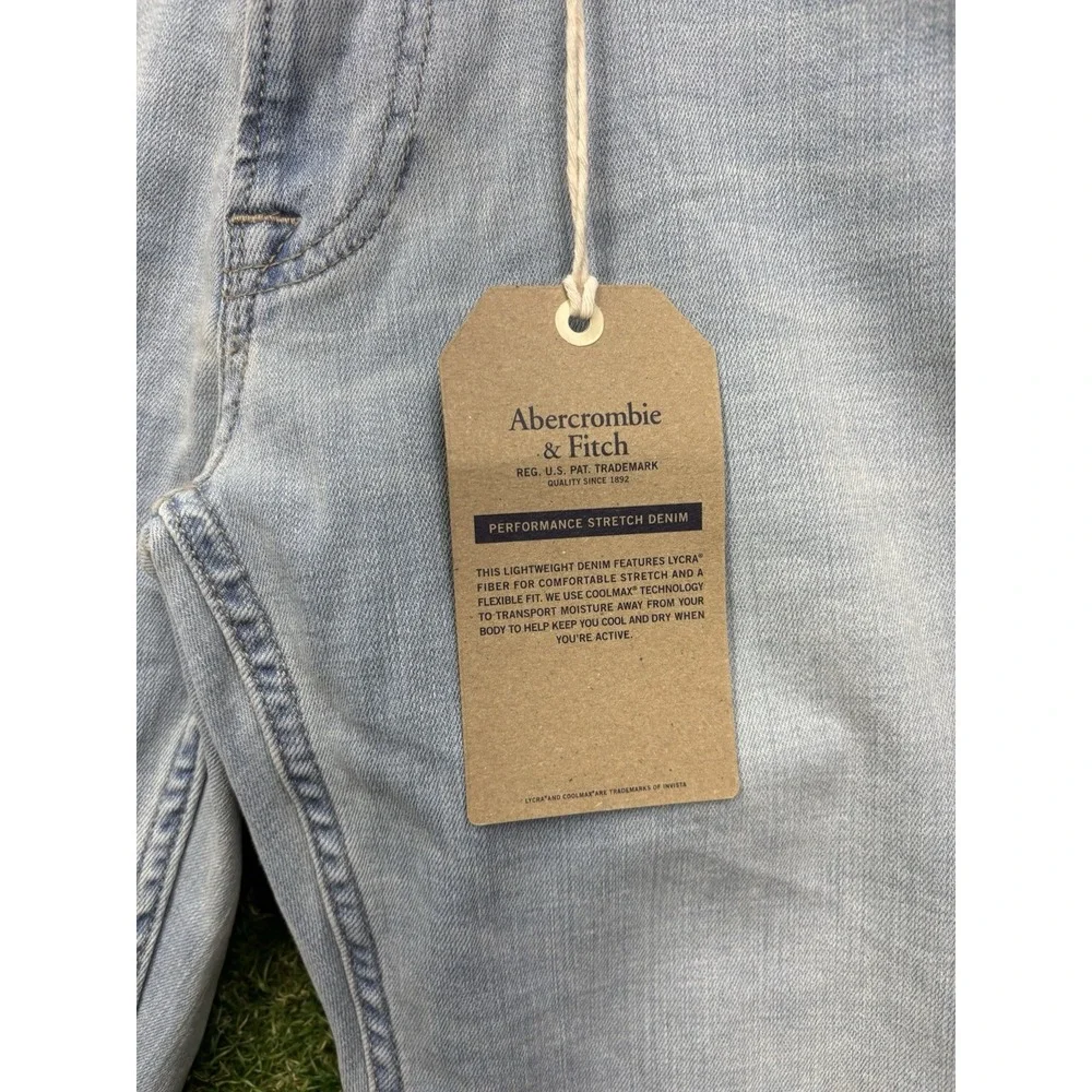 Abercrombie & Fitch Jeans Mens 29x30 Felix Super Slim Light Wash Denim NWT